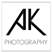 Logo/Portrait: Fotograf Agnes Kinczer