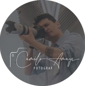 Logo/Portrait: Fotograf Camilo Amaya