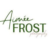 Logo/Portrait: Fotograf Aimee Frost